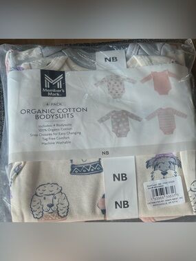 Members Mark Newborn Girls 4 Pack Long Sleeve Onesies Snap Button Bodysuits NWT